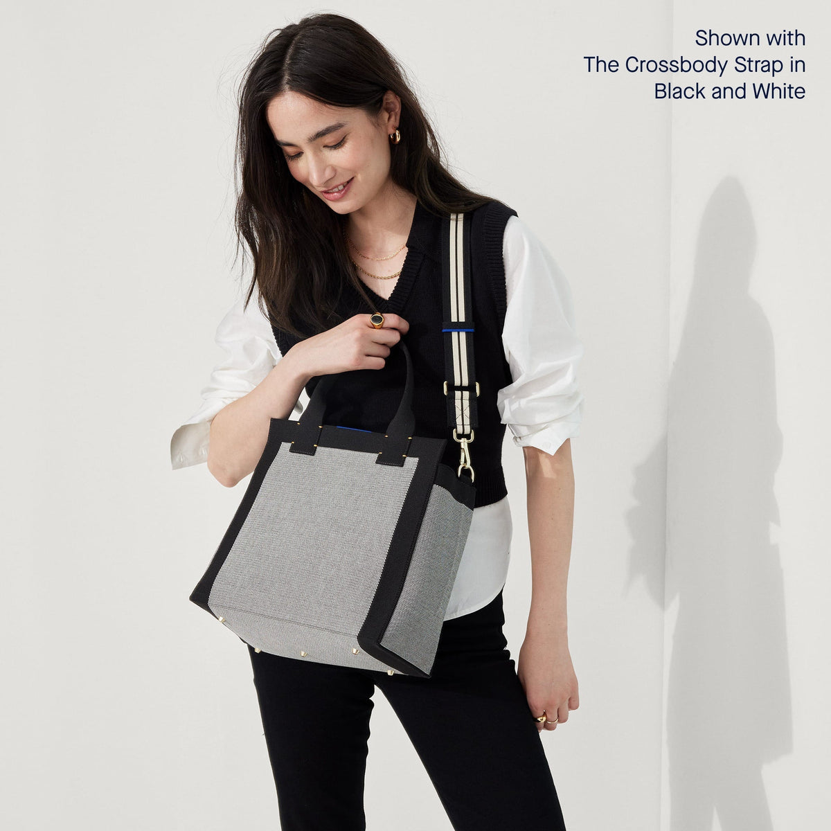 The Handbag in Grey Mist | Rothys Bags