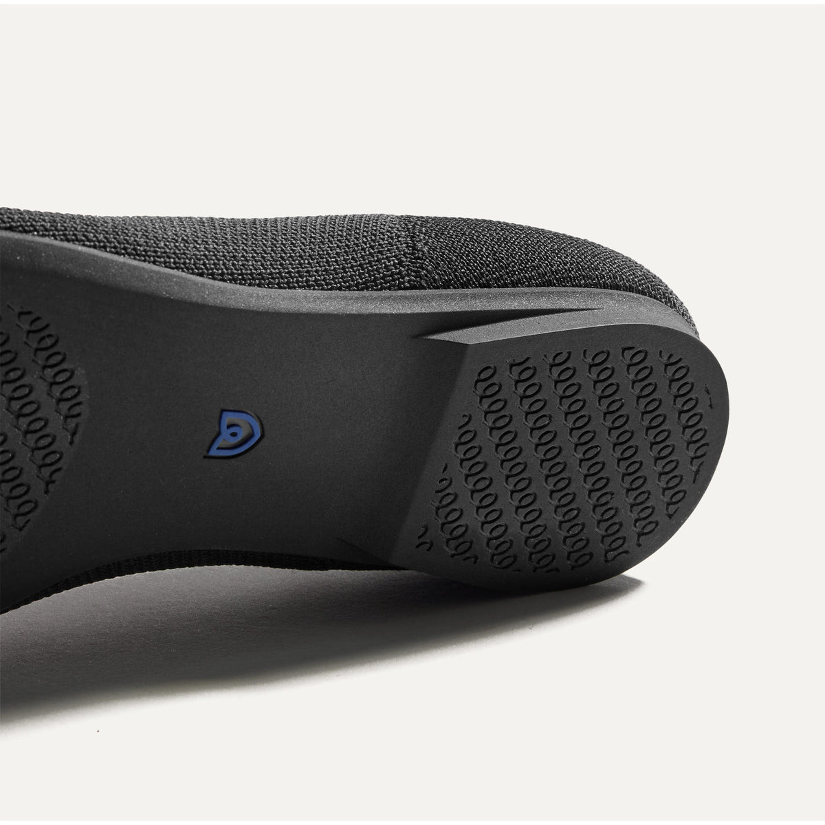 The Point II in Black | Rothys Women