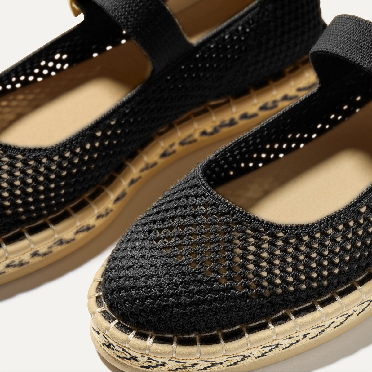 The Espadrille Mary Jane in Black | Rothys Women