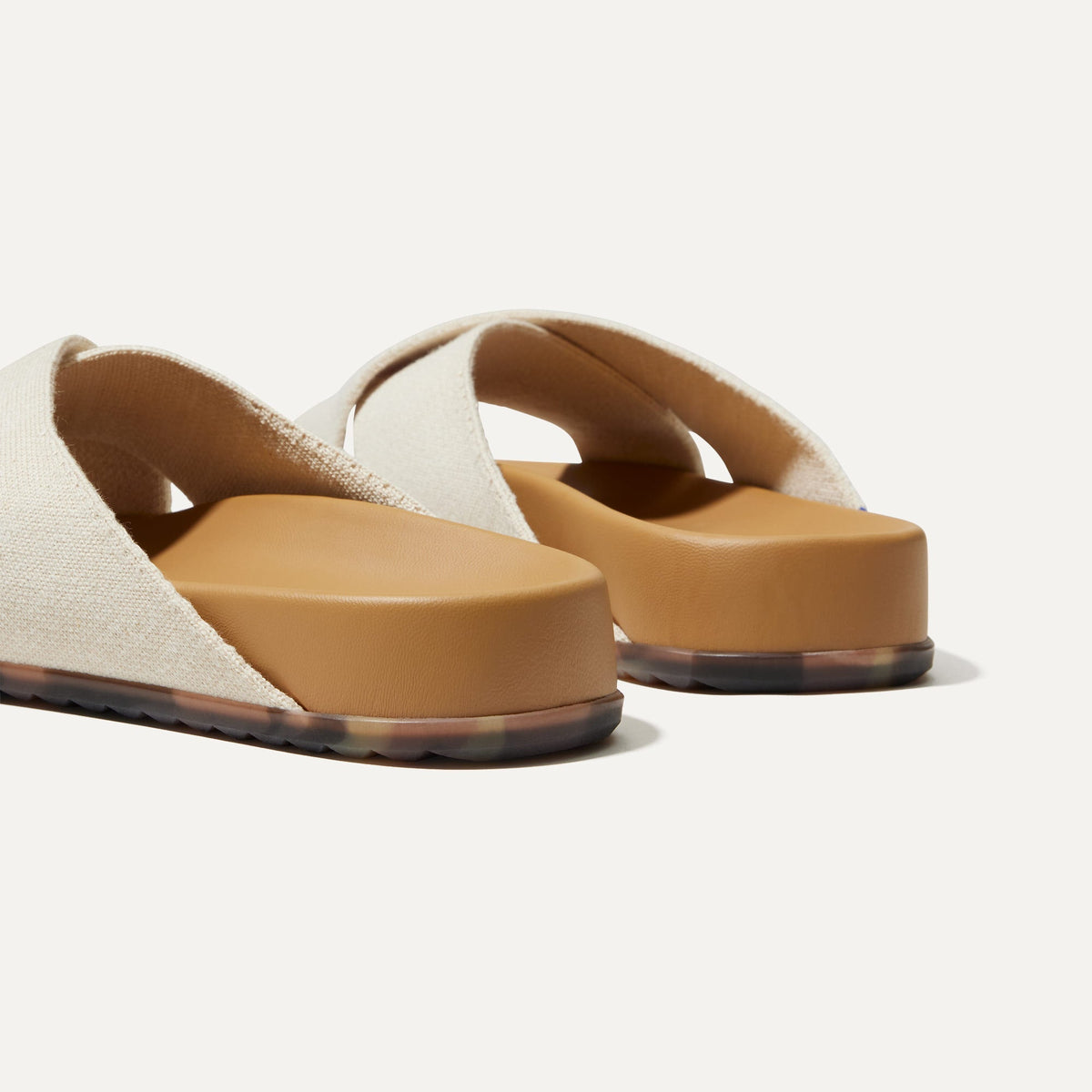The Weekend Slide in Oat | Rothys Women