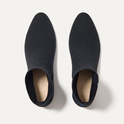 The Classic Boot in Black | Rothys Women