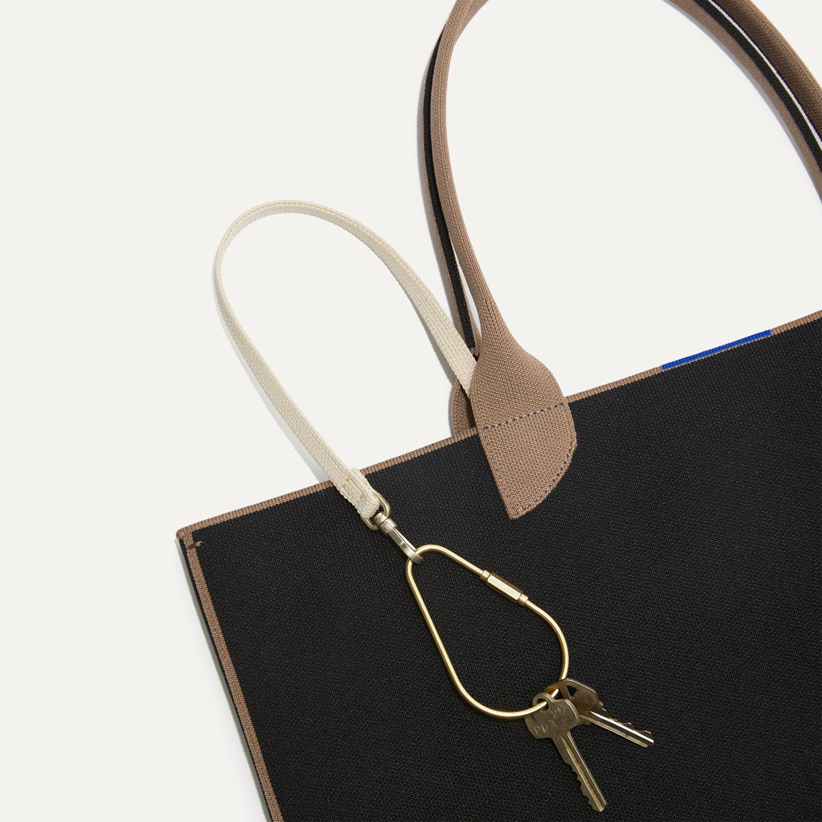 The Lightweight Tote in Black Portobello | Rothys Bags