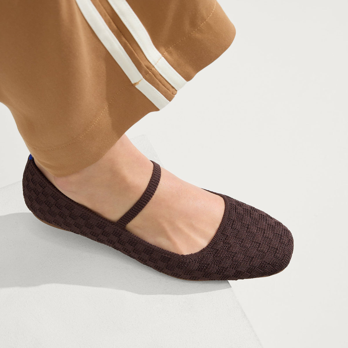 The Max Square Mary Jane in Chocolate | Rothys Women