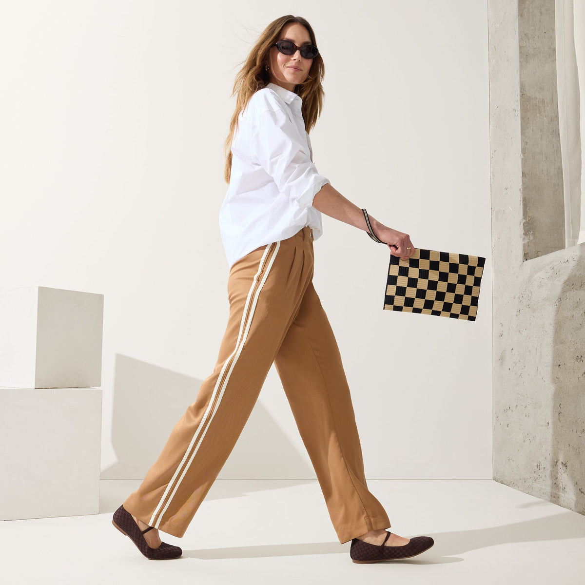 The Max Square Mary Jane in Chocolate | Rothys Women