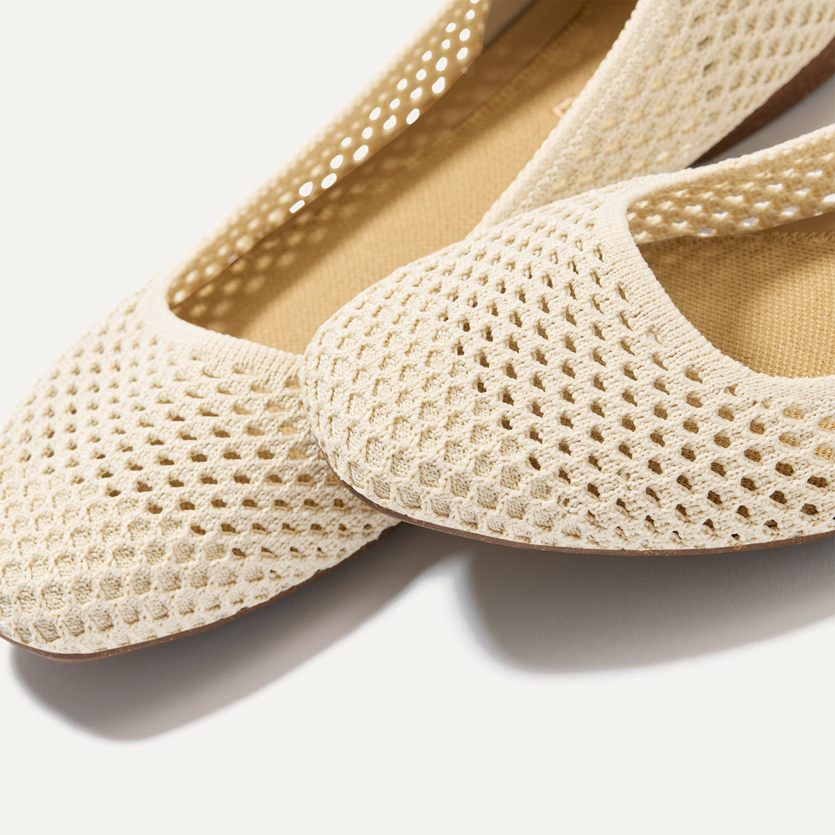 The Max Square in Off White Mesh | Rothys Women
