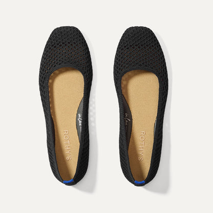 The Max Square in Black Mesh | Rothys Women