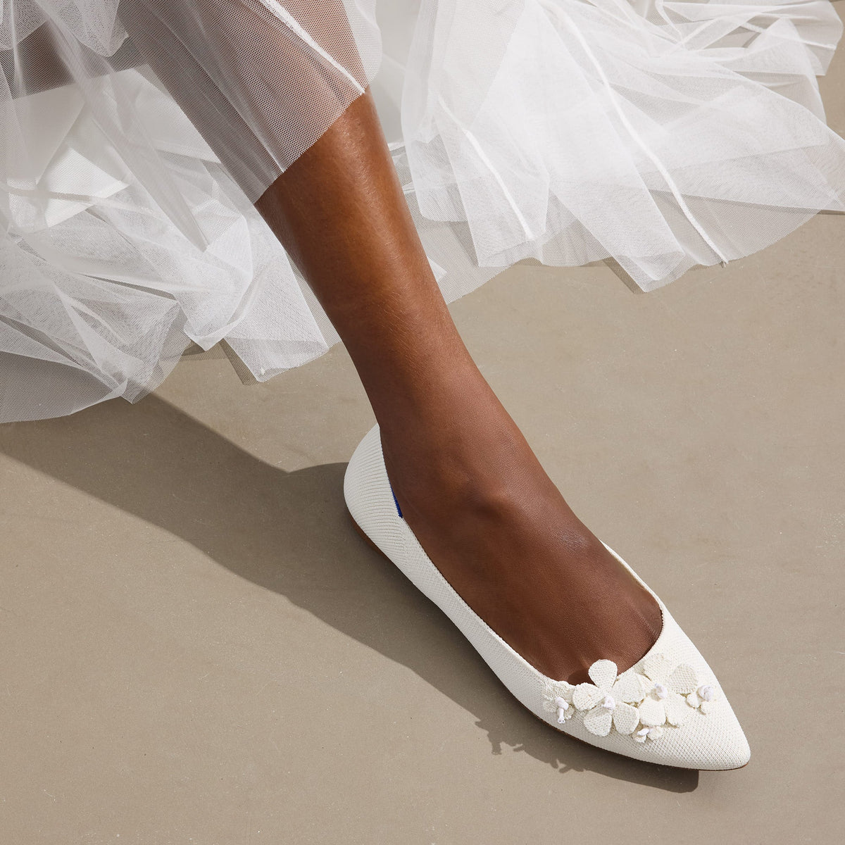 The Petal Point in White | Rothys Women
