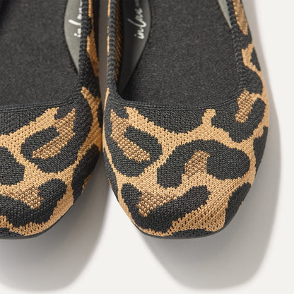 The Max Square in Amber Cat | Rothys Women
