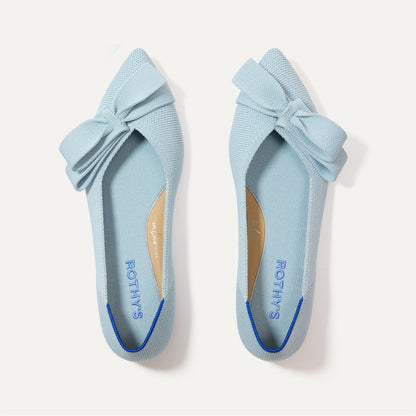 The Bow Point II in Powder Blue | Rothys Women
