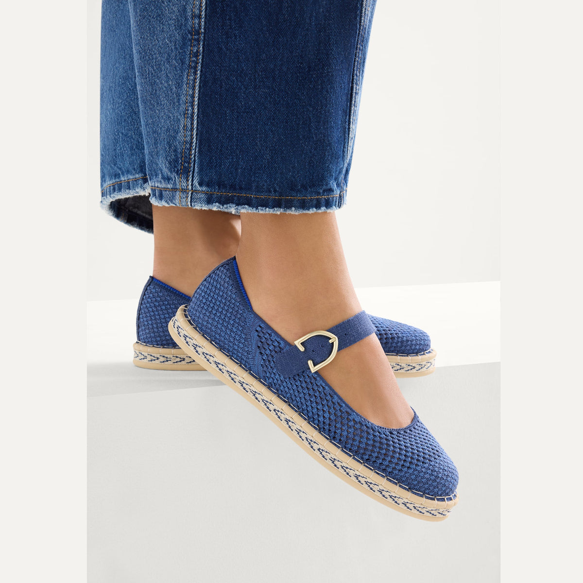 The Espadrille Mary Jane in Blue Breeze | Rothys Women