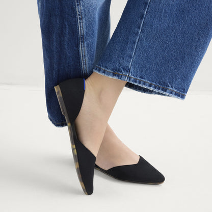 The D'Orsay Point in Black | Rothys Women