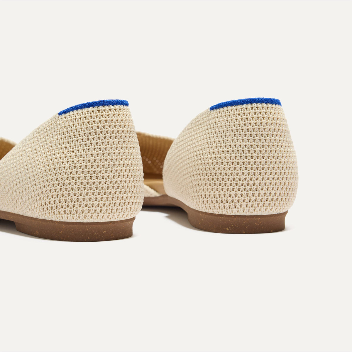 The D'Orsay Point in Conch Raffia-Knit | Rothys Women