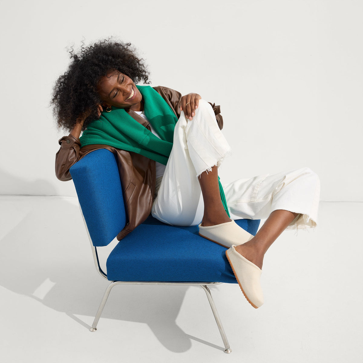 The Casual Clog in Jasmine for Women | Rothys Women