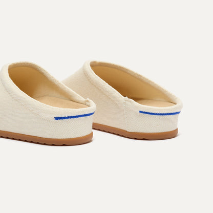 The Casual Clog in Jasmine for Women | Rothys Women