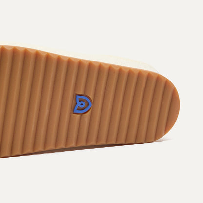 The Casual Clog in Jasmine for Women | Rothys Women