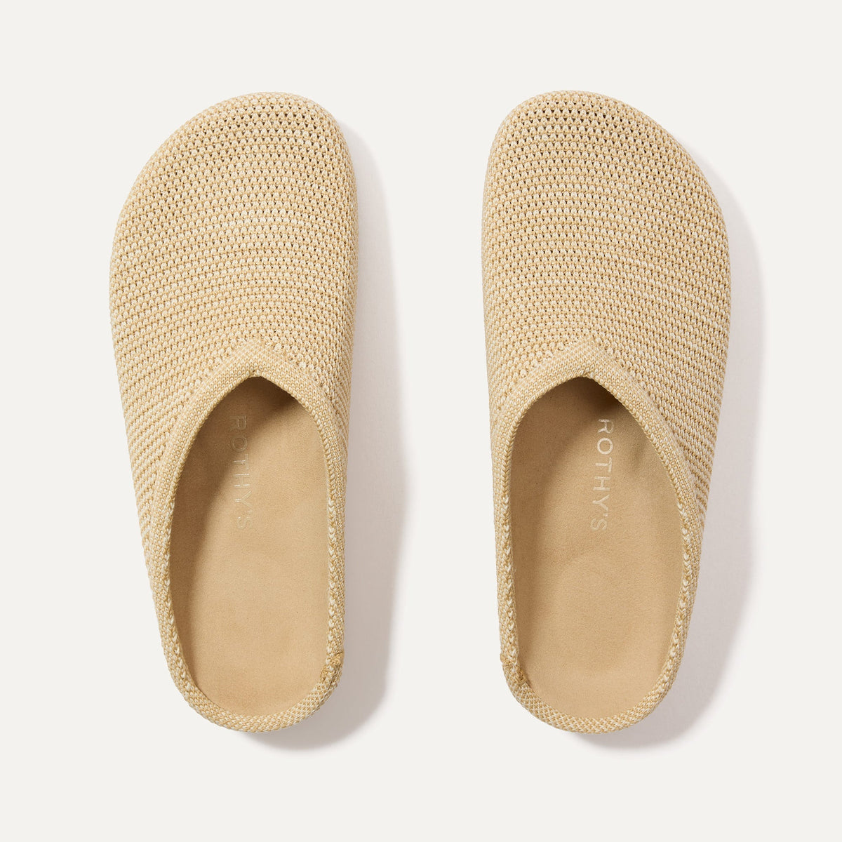 The Casual Clog in Pelican Raffia-Knit | Rothys Women