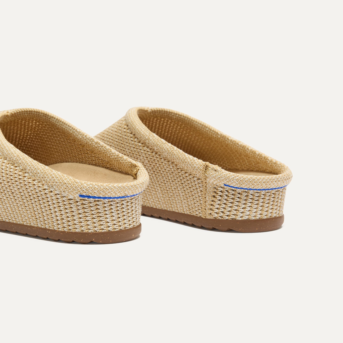The Casual Clog in Pelican Raffia-Knit | Rothys Women