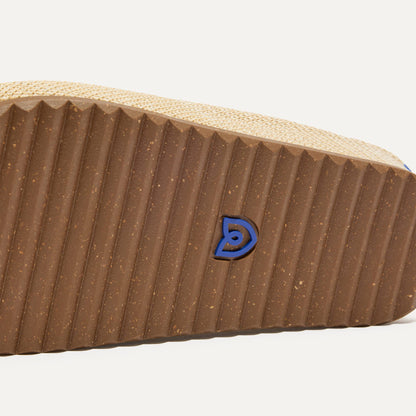 The Casual Clog in Pelican Raffia-Knit | Rothys Women