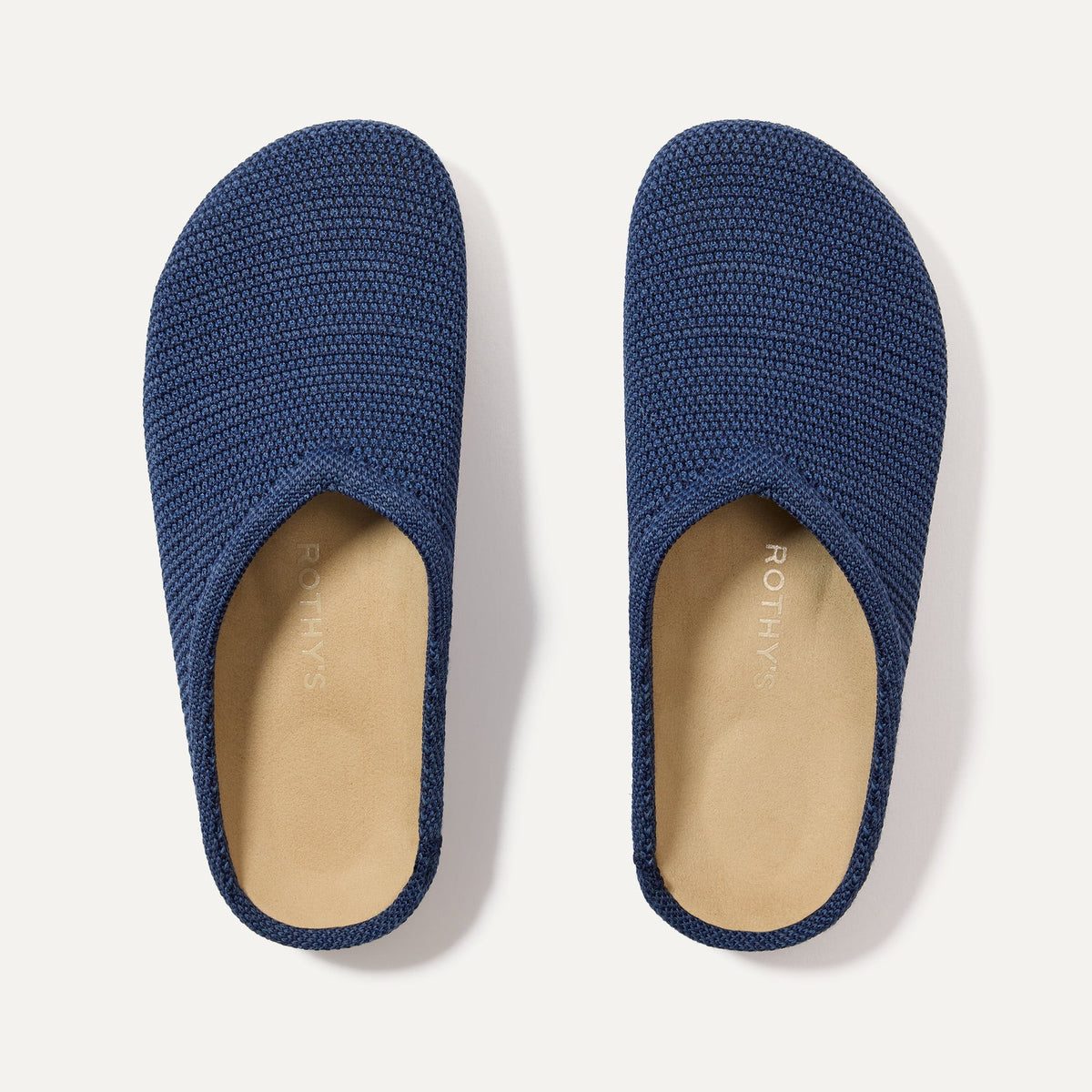 The Casual Clog in Blue Raffia-Knit | Rothys Women