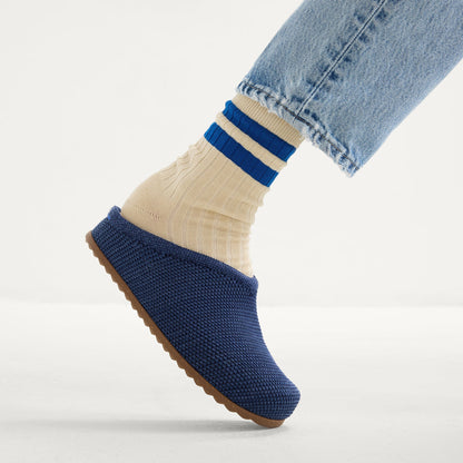 The Casual Clog in Blue Raffia-Knit | Rothys Women