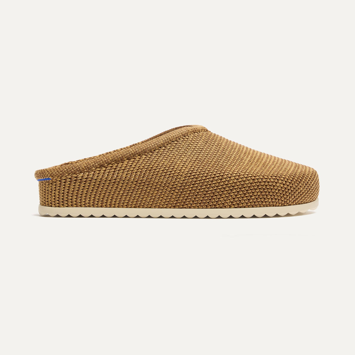 The Casual Clog in Wheat Raffia-Knit | Rothys Women