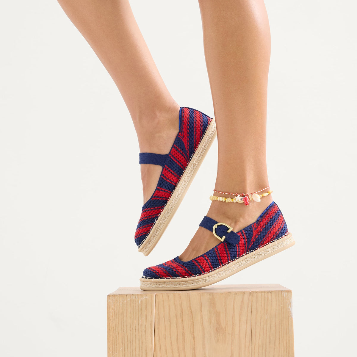The Espadrille Mary Jane in Cherry Tide | Rothys Women