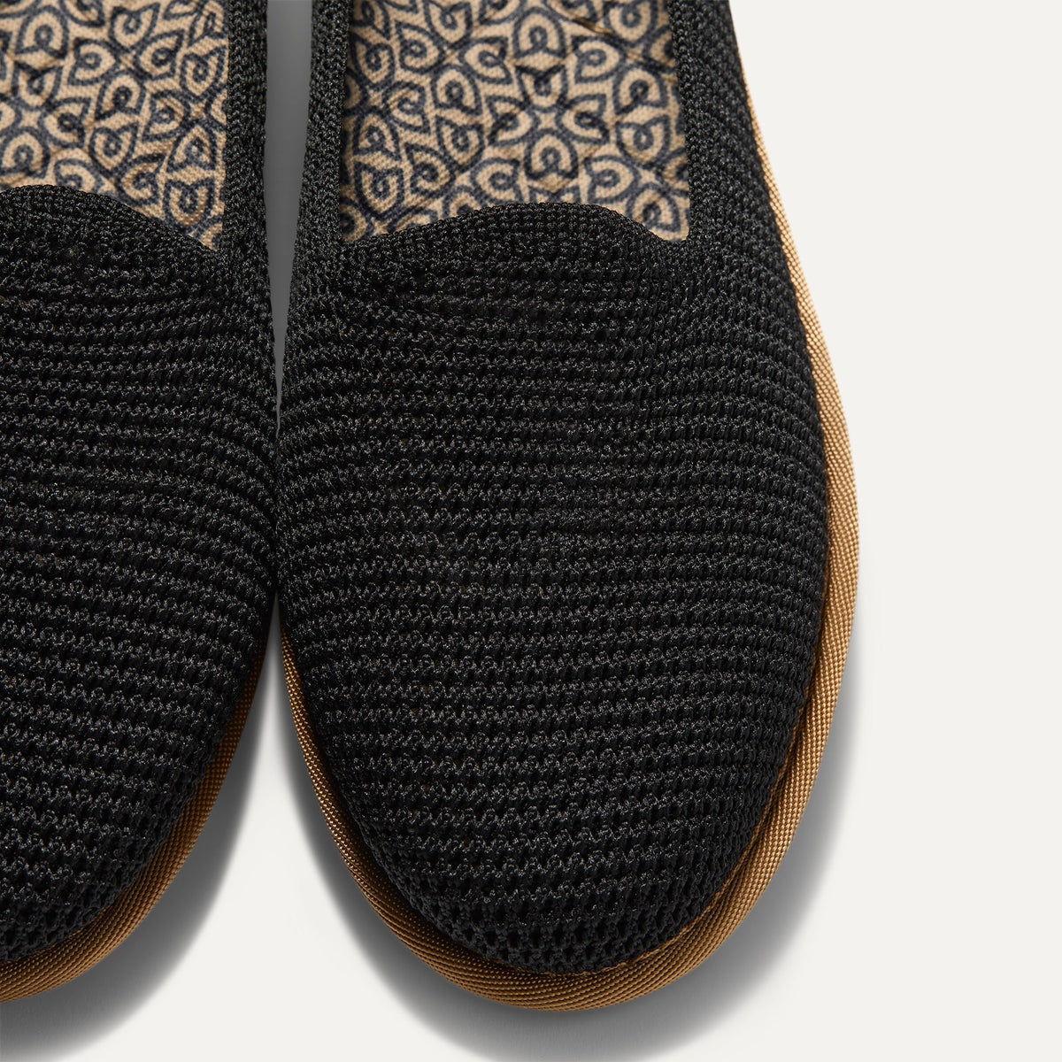 Women's Cruiser Loafer in Black Raffia-Knit | Rothys Women|Men