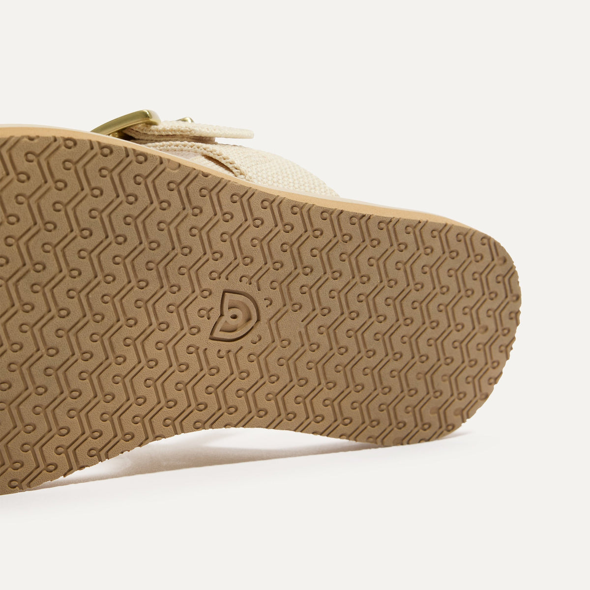 The T-Strap Sandal in Cream Puff | Rothys Women