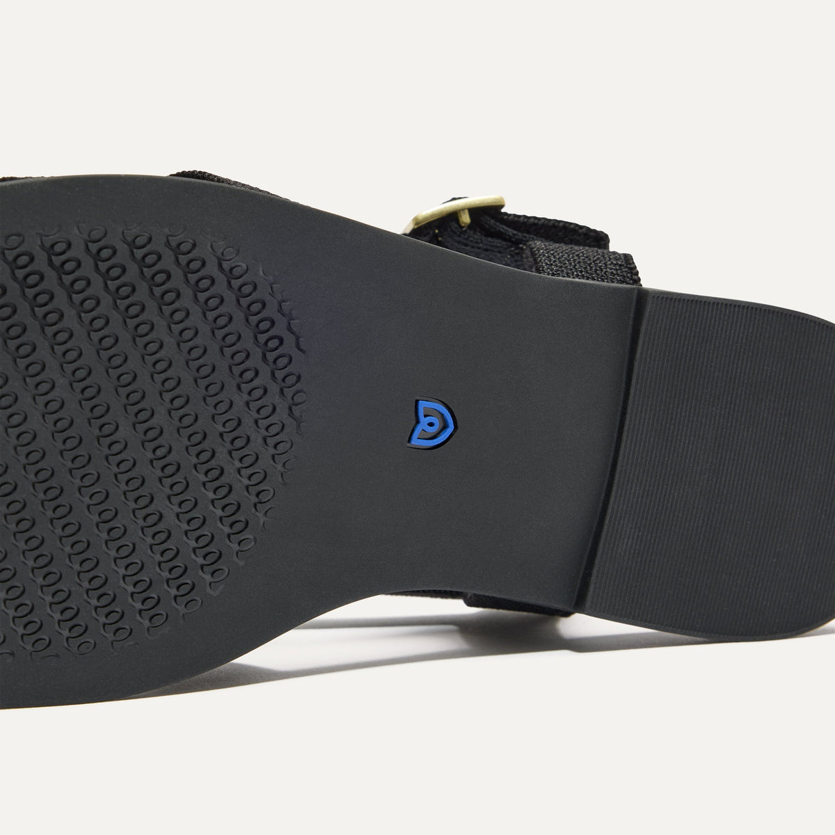 The Fisherman Sandal in Black | Rothys Women