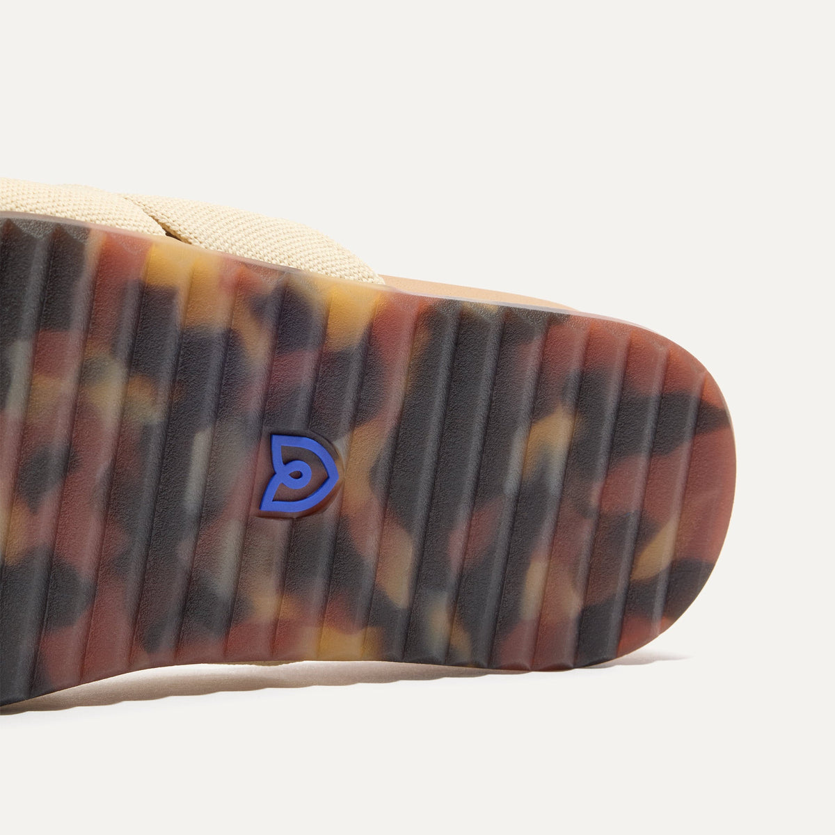 The Twist Slide in Coconut | Rothys Women