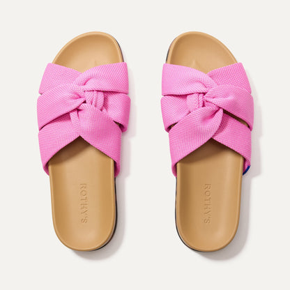 The Twist Slide in Snapdragon | Rothys Women
