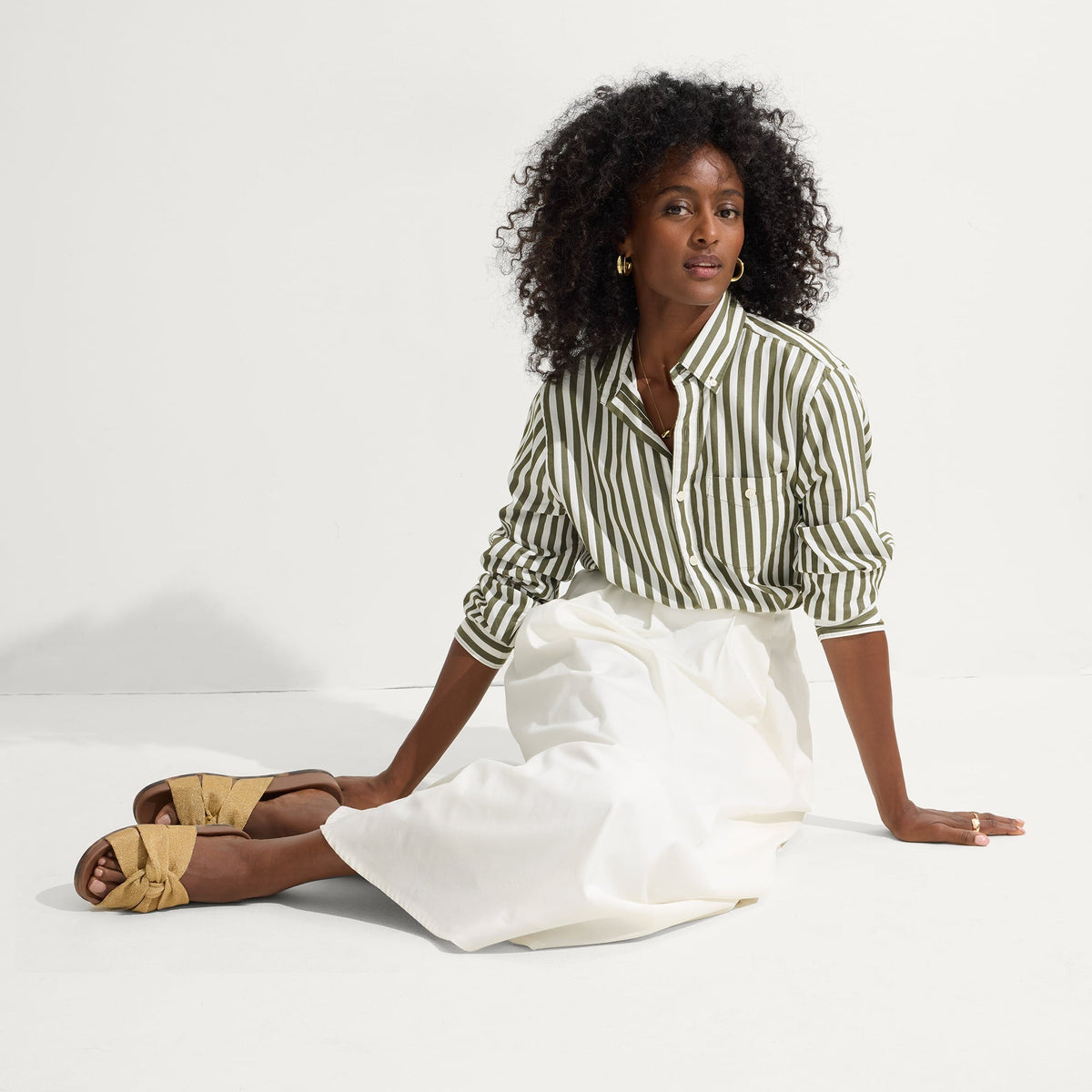 The Twist Slide in Metallic Golden Sun | Rothys Women