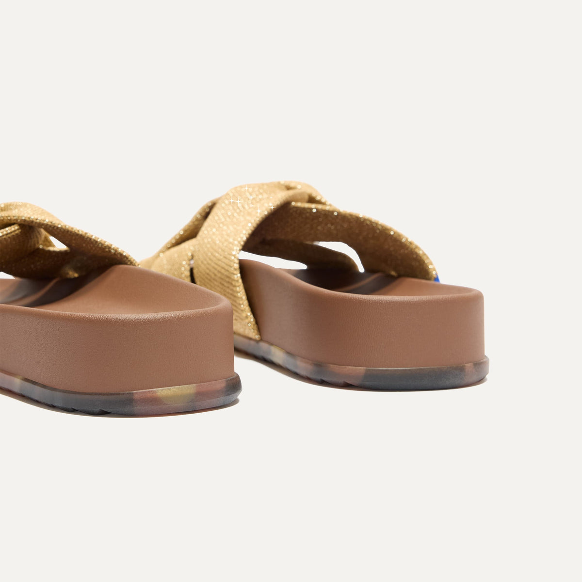 The Twist Slide in Metallic Golden Sun | Rothys Women