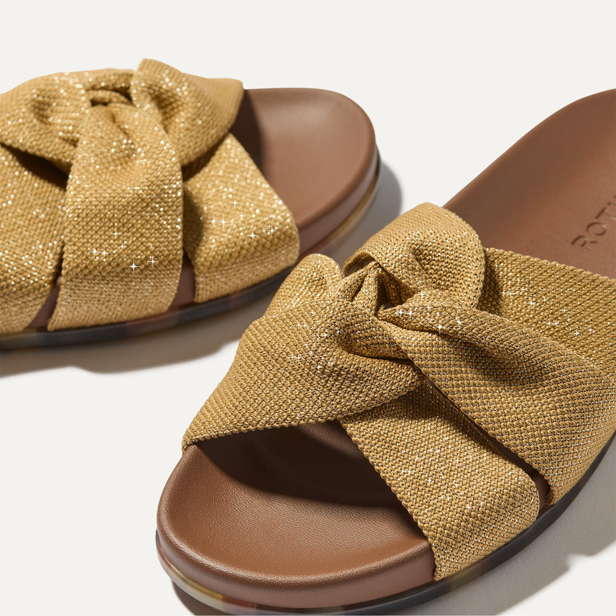 The Twist Slide in Metallic Golden Sun | Rothys Women