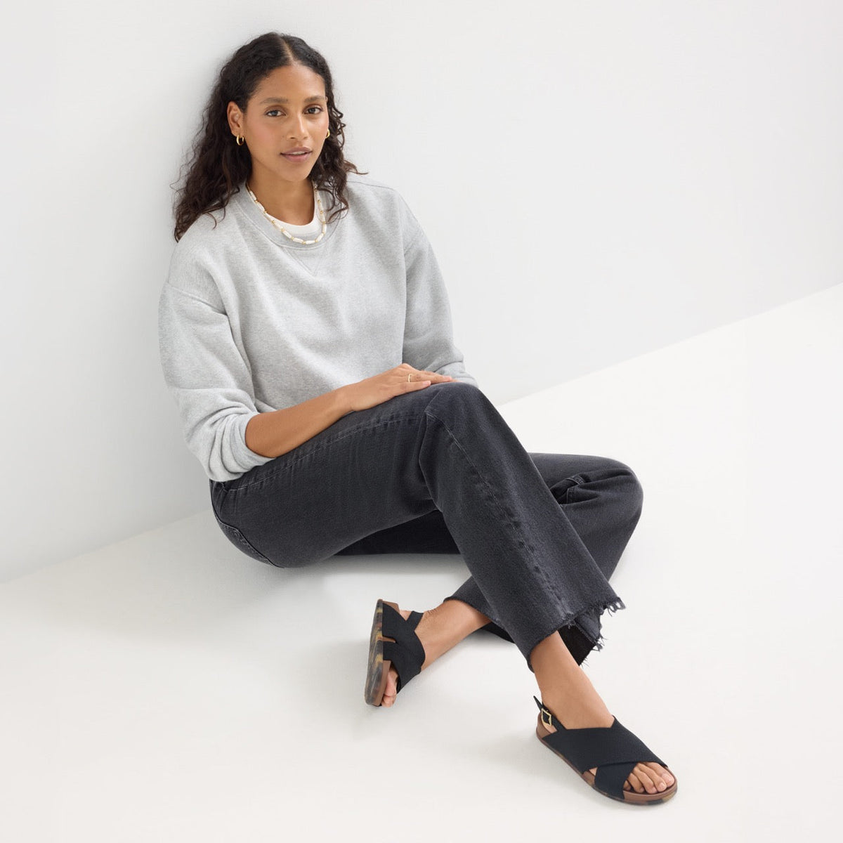 Women's Weekend Sandal in Black | Rothys Women