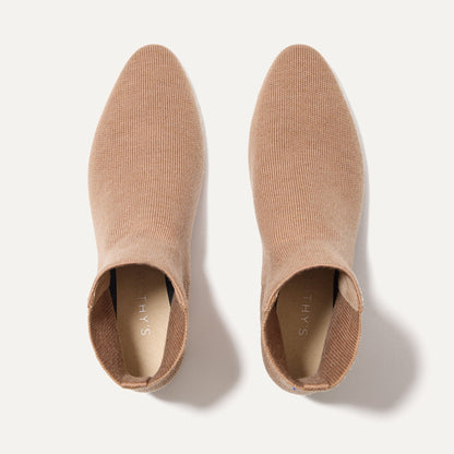 The Classic Boot in Tobacco | Rothys Women