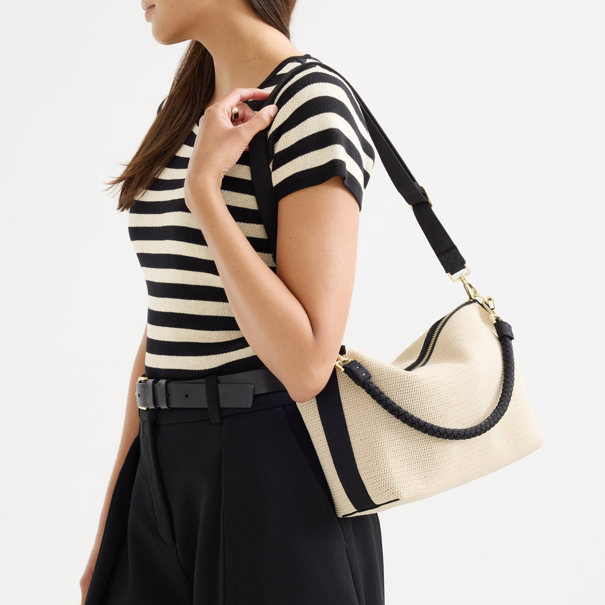 The Daily Crossbody in Black and White Raffia-Knit | Rothys Women|Bags