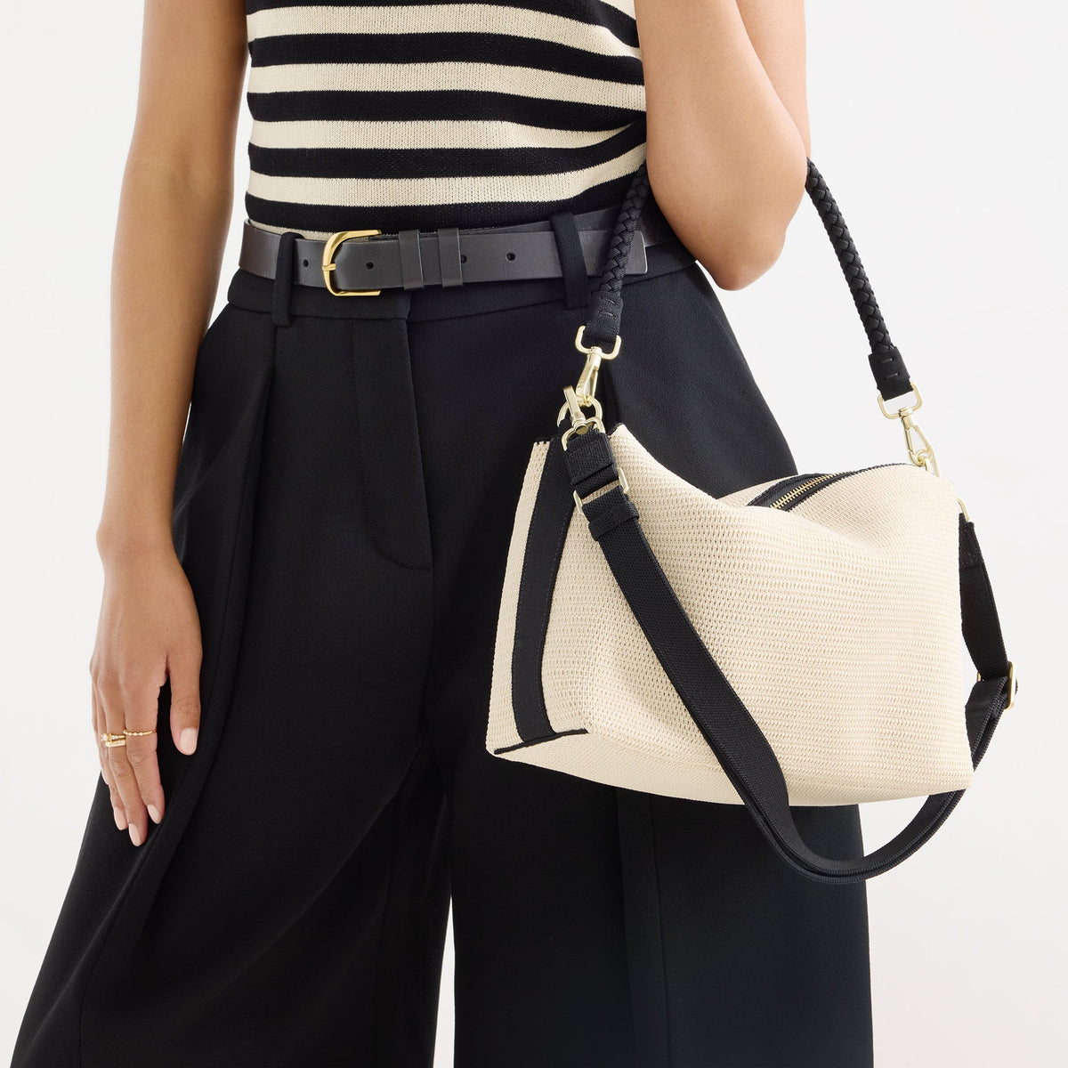 The Daily Crossbody in Black and White Raffia-Knit | Rothys Women|Bags