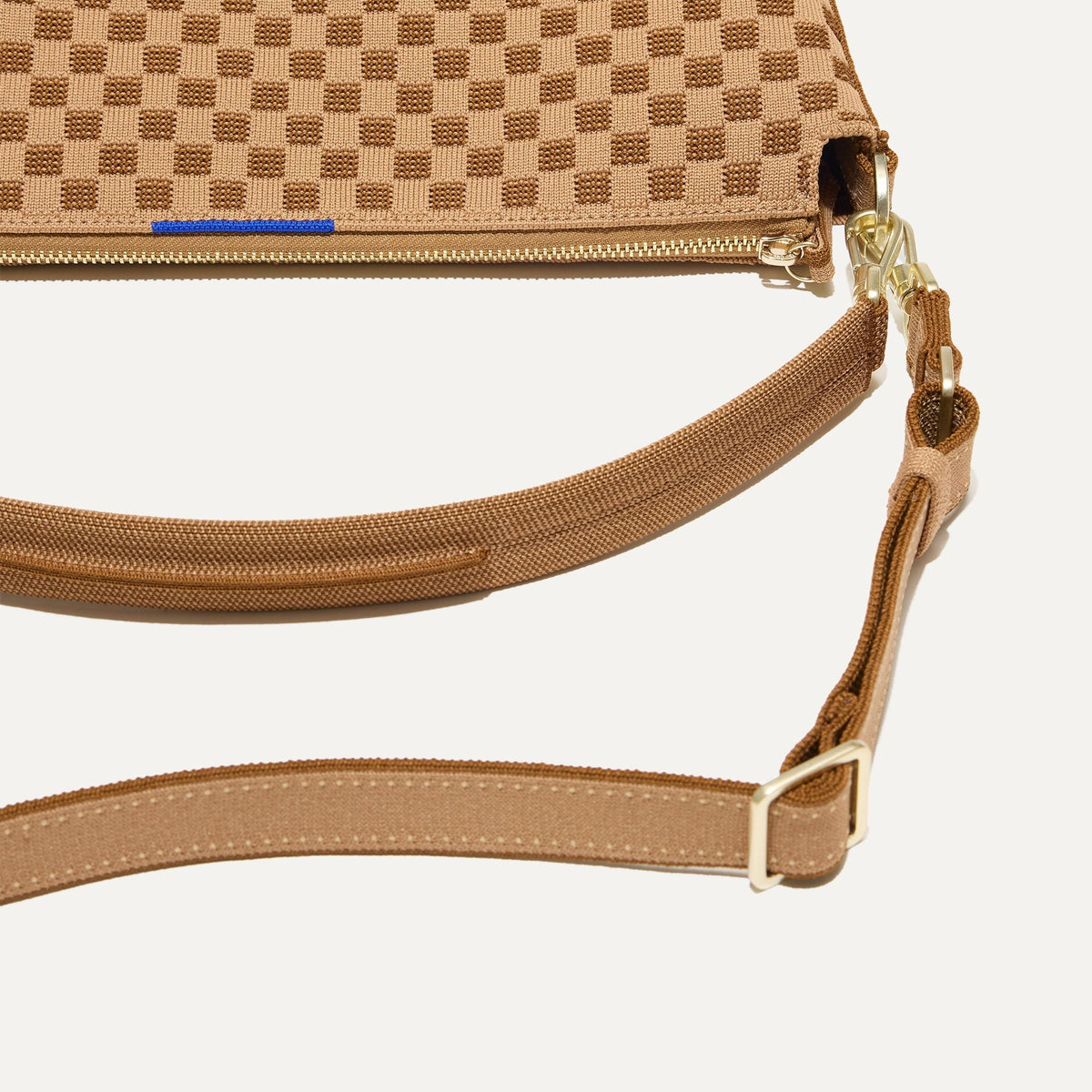 The Daily Crossbody in Hazelnut | Rothys Women|Bags