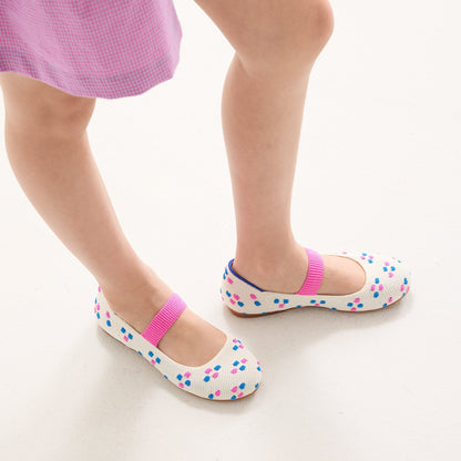 The Kids Mary Jane in Bubblegum Pop | Rothys Women|Kids|New