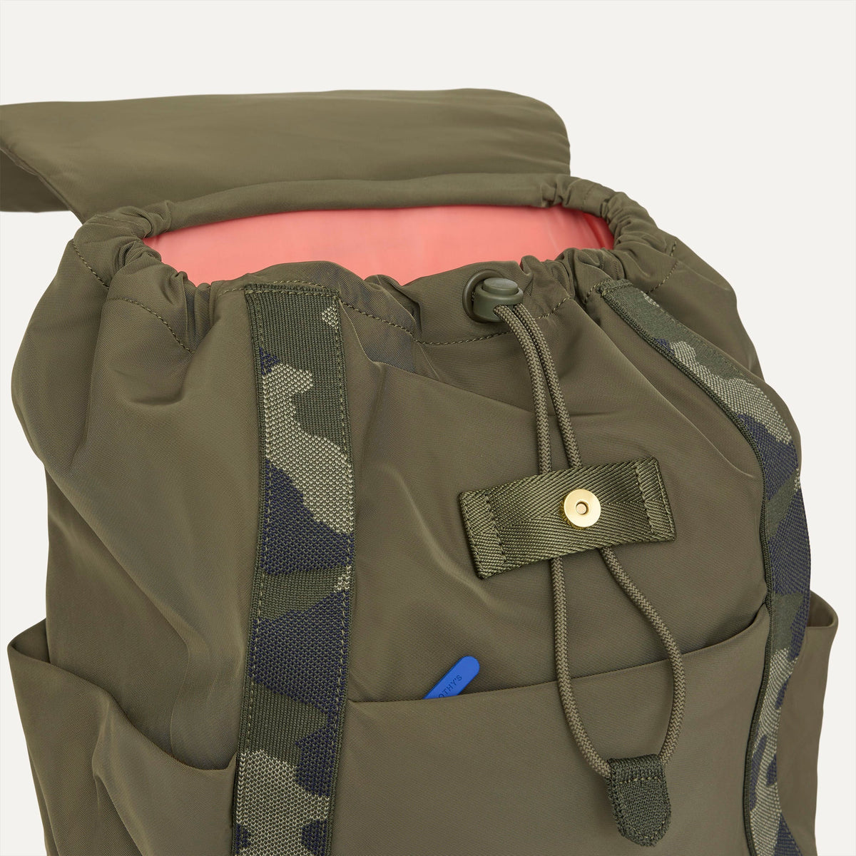 Lightweight Travel Cinch Backpack in Forest | Rothys Women|Bags