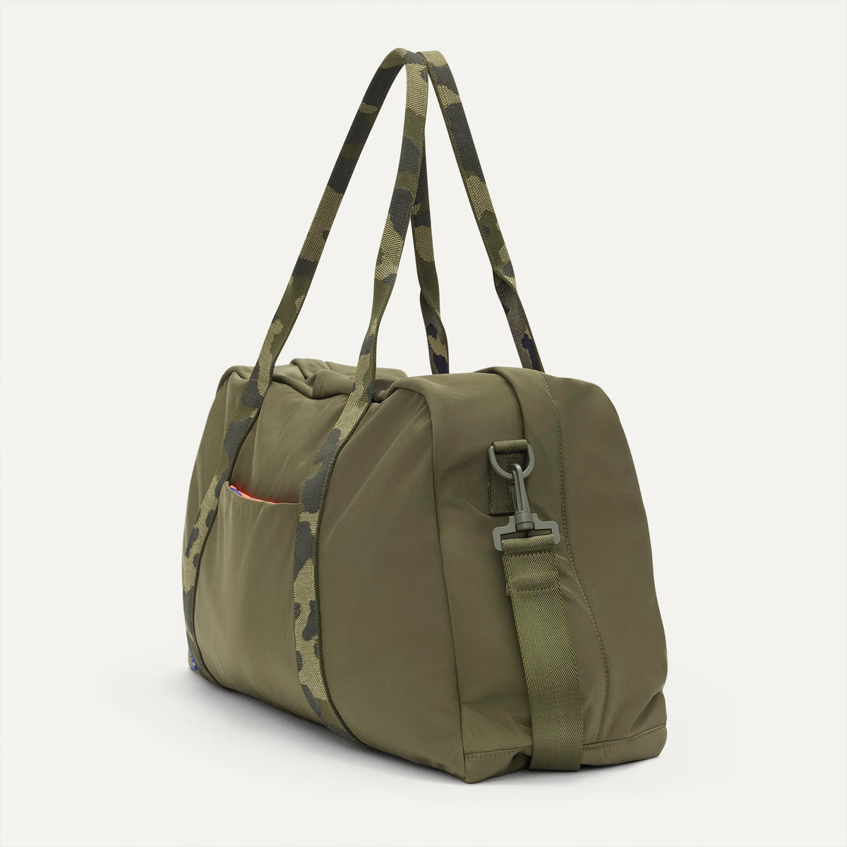 Lightweight Travel Duffel Bag in Forest | Rothys Women|Bags