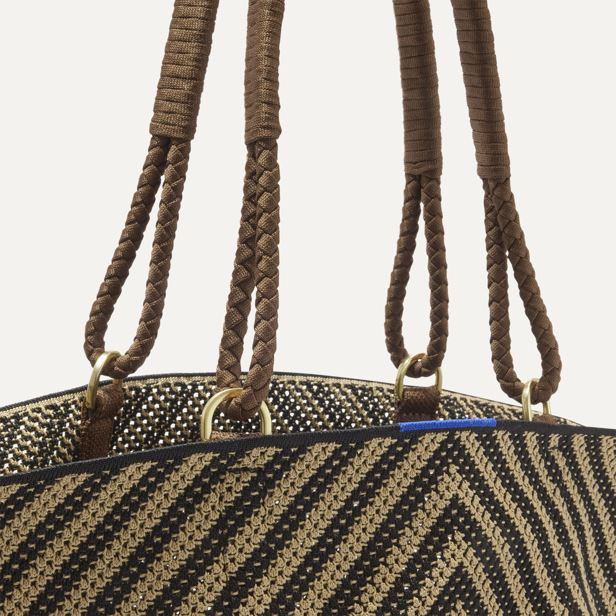 Women's Beach Bag in Toffee Chevron | Rothys Women|Bags