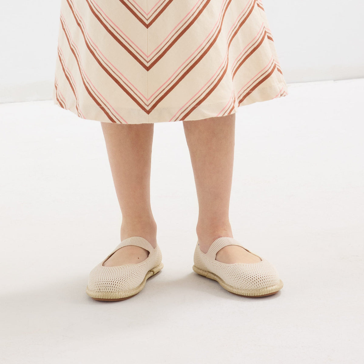 Girls' Mini Mary Jane in Opal Raffia-Knit | Rothys Women|Men|Kids|New