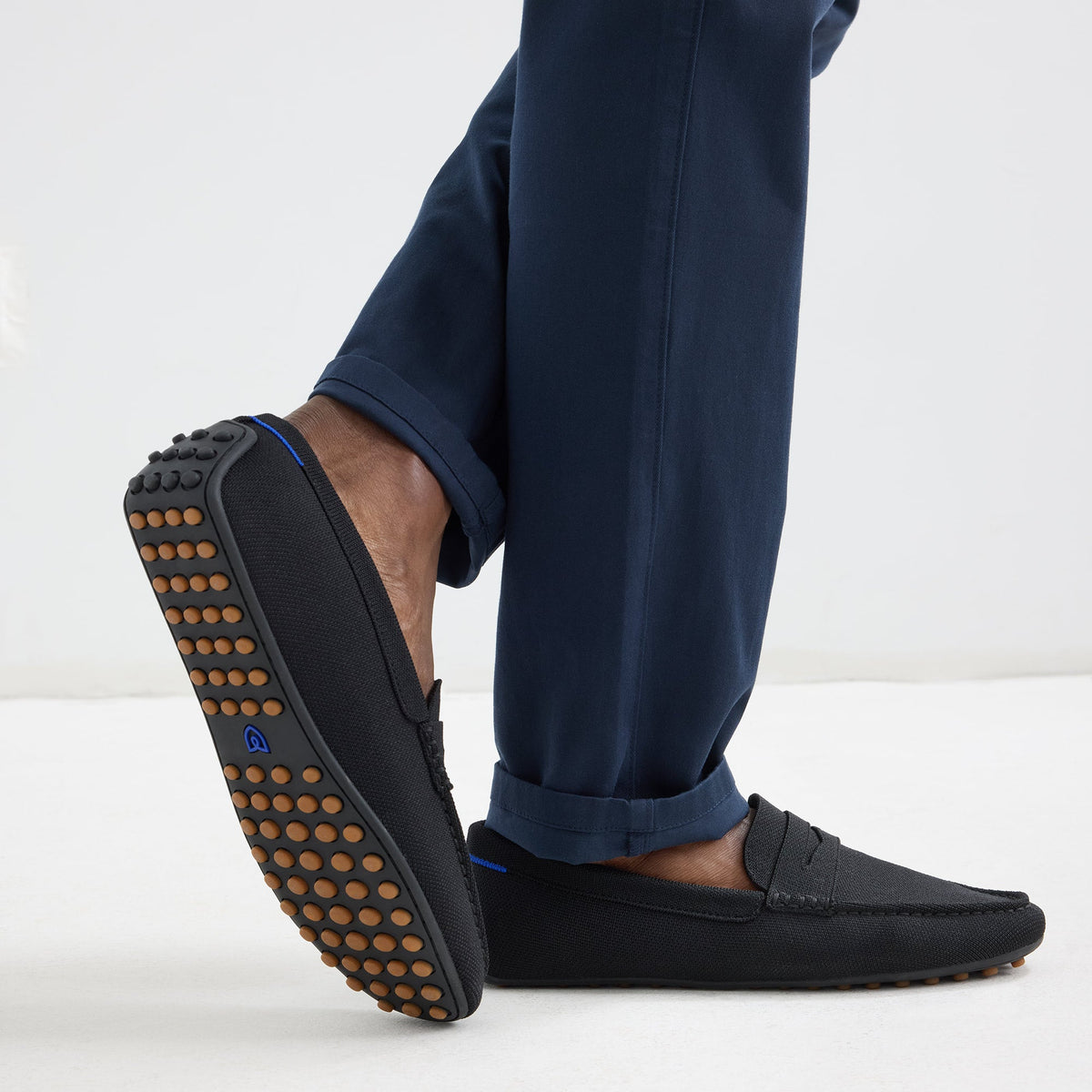 The Men's Daily Driver in Black | Rothys Women|Men