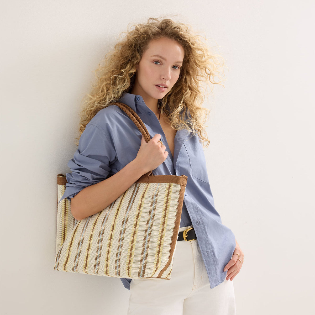 The Lightweight Zipper Tote in Sunbeam Market Stripe | Rothys Bags
