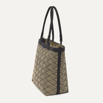 The Lightweight Zipper Tote in Polar Zig Zag | Rothys Bags