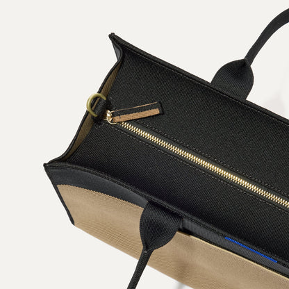 The Classic Tote in Tiramisu | Rothys Bags