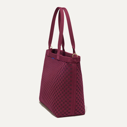 The Lightweight Zipper Tote in Cabernet Check | Rothys Bags