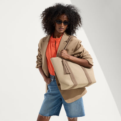 The Lightweight Tote in Caramel Twist | Rothys Bags